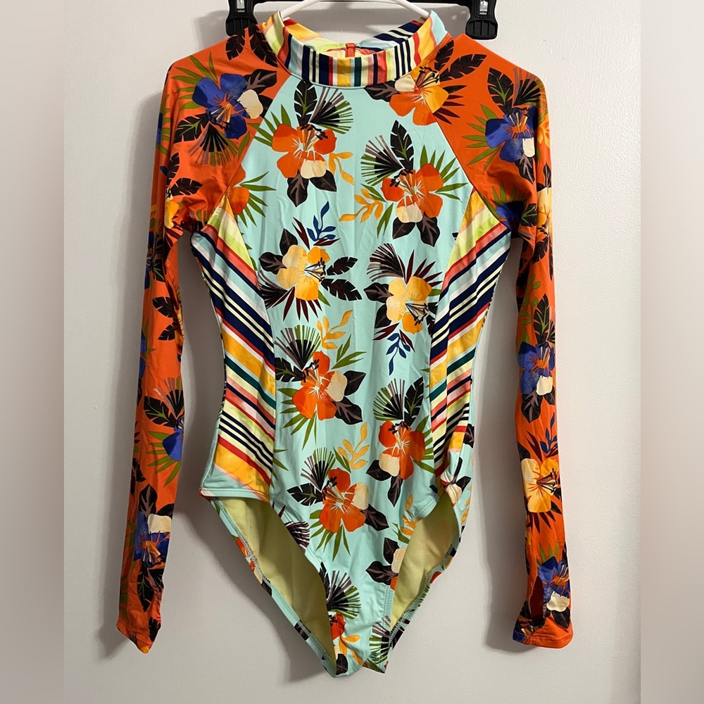 Medium One piece swim suit